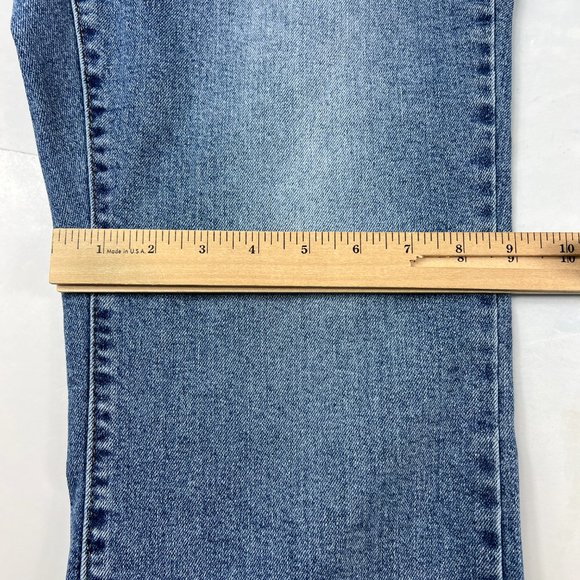 Levi's Jean Women 32 High Waisted Crop Flare Nip At the Bud Blue Stretch Denim - Picture 13 of 16